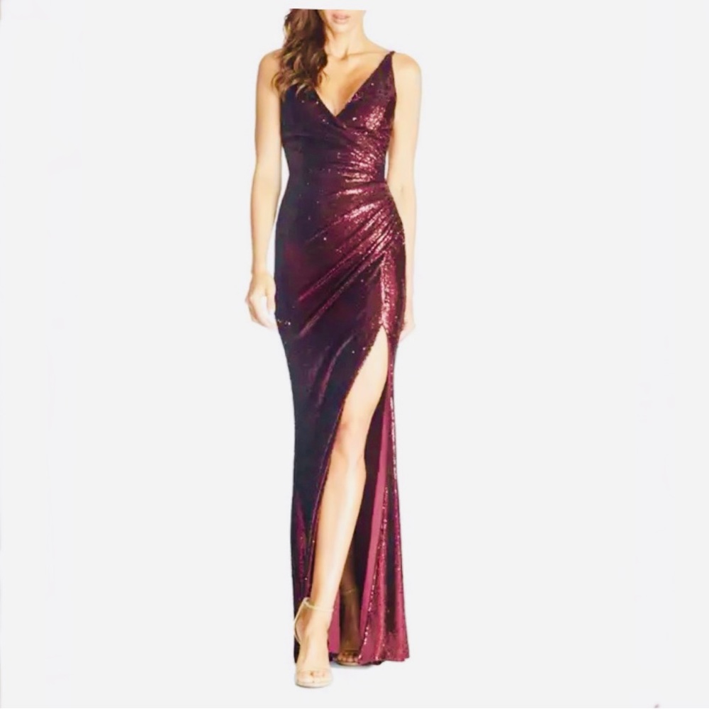 Dress the Population Jordan Ruched Mermaid Gown, color Port, size Small